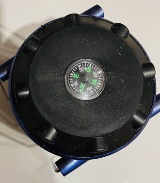 Кемпинговый складной фонарь на 12 светодиодов с регулятором яркости и компасом
Р. . фото 8
