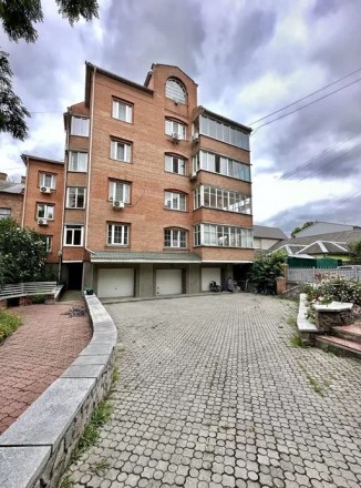 Продаж 4-ної квартири, Центр міста. Белая Церковь. фото 1 Продаж 4-ної квартири, Центр міста. Белая Церковь. фото 1