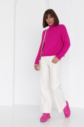 Этот женский вязаный свитер от LUREX подойдет обладательницам разных типов фигур. . фото 8