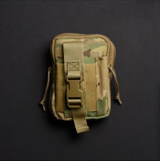 
 
 Відноситься сумка до військово-туристичного спорядження, проте на ділі може . . фото 3