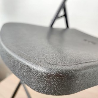 
 Складной стул чёрный SW-00001608 Материал: сиденье и спинка выполнены из полип. . фото 4