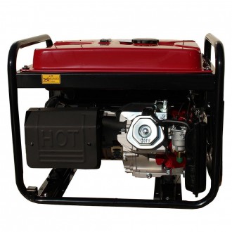 ОСОБЕННОСТИ:
Бензиновый генератор EF Power V9500SE - мощный генератор для автоно. . фото 5