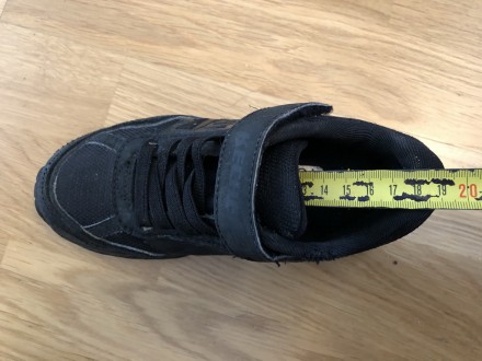 Підліткові кросівки Skechers GoodYear розмір 30

19 см устілка по етикетці, ме. . фото 8