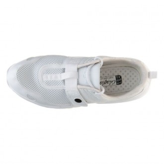 Сліпучо-білий колір кросівок Glagla Classic White підійде для будь-якого стилю. . . фото 7