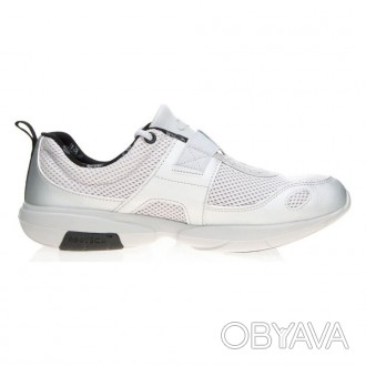 Кросівки Glagla сріблястого кольору. У цих кросівках Ви почуватиметеся комфортно. . фото 1