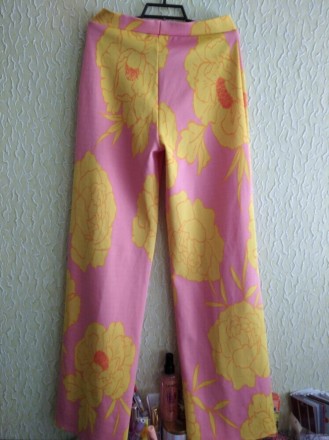Плотные широкие штаны брюки палаццо, р.М, Zara, Турция .
Состояние - идеальное . . фото 4