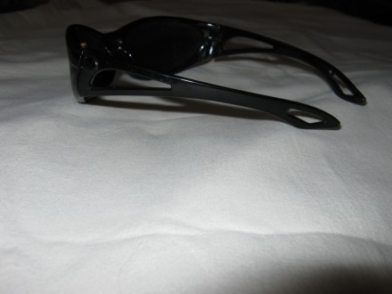 Стильні сонцезахисні підліткові чорні окуляри на хлопчика пластмасові. Лінзи под. . фото 10