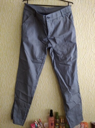 Женские классические штаны брюки р.42, Италия .
Цвет - синий, белый.
ПОТ 37 см. . фото 3