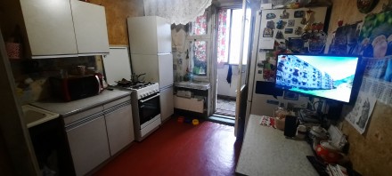Сдам комнату 1 или двоим парням или девушке нп Позняках по ул. Драгоманова. Киев. фото 1 Сдам комнату 1 или двоим парням или девушке нп Позняках по ул. Драгоманова. Киев. фото 1
