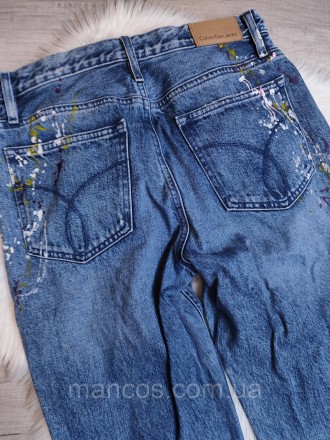 Женские синие джинсы-бойфренды с принтом от Calvin Klein Jeans
Состояние: б/у, в. . фото 8