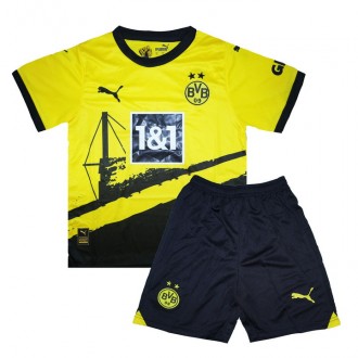 Детская футбольная форма Боруссия Дортмунд 2023-2024 Puma Home 115-125 см (3408). Киев. фото 1 Детская футбольная форма Боруссия Дортмунд 2023-2024 Puma Home 115-125 см (3408). Киев. фото 1