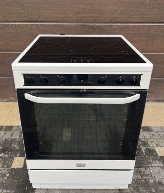 Плита індукційна з духовкою Voss Electrolux ідеальна. Бережани. фото 1 Плита індукційна з духовкою Voss Electrolux ідеальна. Бережани. фото 1