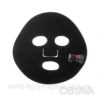 Стиснута маска для обличчя з бамбукового вугілля