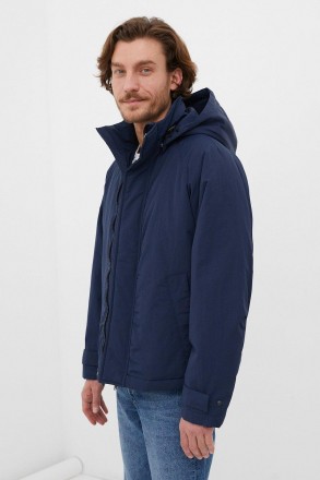 Утепленная мужская куртка. Классическая модель прямого кроя с застежкой на молни. . фото 8