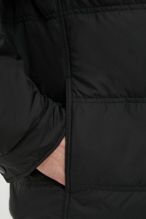 Утепленная мужская куртка без капюшона. Молодежная модель прямого кроя с застежк. . фото 7