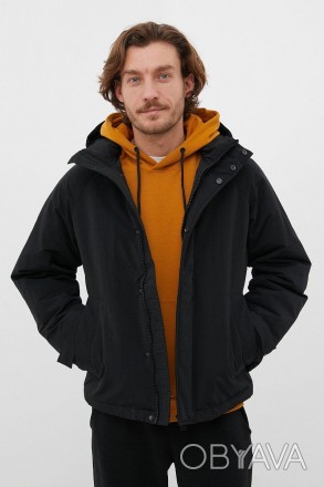Утепленная мужская куртка. Классическая модель прямого кроя с застежкой на молни. . фото 1