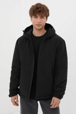 Утепленная мужская куртка. Молодежная модель прямого кроя, с застежкой на молнии. . фото 2