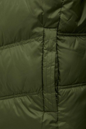 Утепленная куртка прямого кроя с капюшоном. Утеплитель - экологически чистый гип. . фото 7