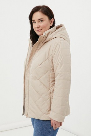 Утепленная женская куртка на молнии. Стильная модель прямого кроя, дополнена кар. . фото 4