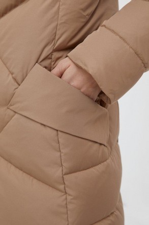 Длинное женское пуховое пальто, утепленное натуральным пухом. Утеплитель (80% ут. . фото 8