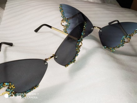 Роскошные солнцезащитные очки со стразами в виде бабочки бренд Y2K, синие, корич. . фото 9