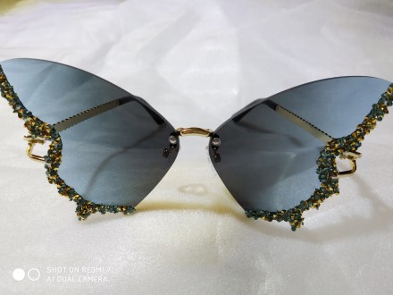 Роскошные солнцезащитные очки со стразами в виде бабочки бренд Y2K, синие, корич. . фото 6