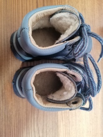 Кожаные ботиночки утеплённые мехом на холодную осень - зиму. 21 размер. На шнурк. . фото 6
