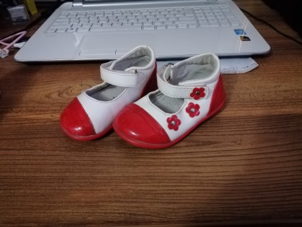 Обувь для малышки! Все за одну цену!
Туфли красные с белым (кожа+лак) - 19 разм. . фото 6