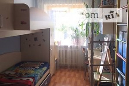 Продам 4-х комнатную квартиру, перепланированную на кухню-студию и 2 спальни, в . Суворовский. фото 6