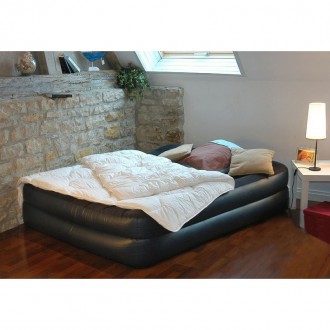 Продам надувную кровать Intex 66720 без встроенного электро насоса. 
Размеры кр. . фото 2