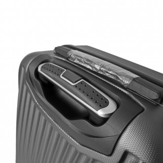 Комплект чемоданов 3шт. FLY 2062 ABS пластик 4-колеса
 Стильный чемодан от извес. . фото 6