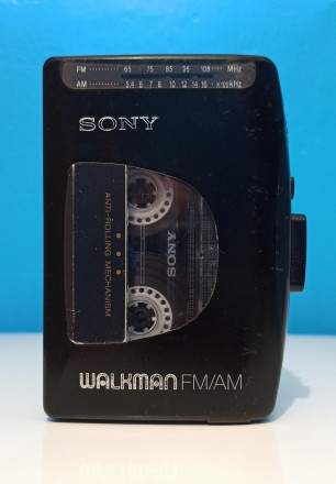 Плеер кассетный Sony Walkman WM-FX10 винтажный,ориентировочно 1990г, аналоговый . . фото 3