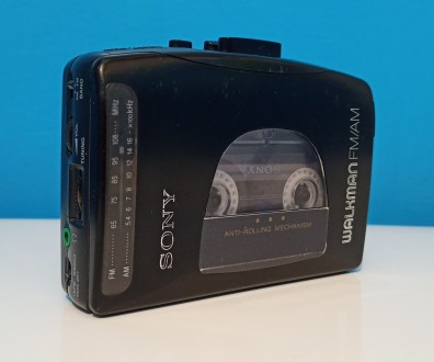 Плеер кассетный Sony Walkman WM-FX10 винтажный,ориентировочно 1990г, аналоговый . . фото 2