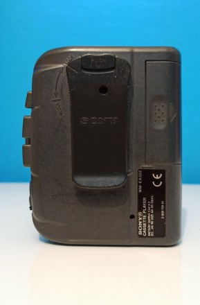 Плеер кассетный Sony Walkman WM-EX352 в рабочем состоянии,с хорошим,мощным и кач. . фото 5