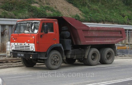 Масштабная коллекционная модель грузового самосвального автомобиля КАМАЗ 5511 в . . фото 9