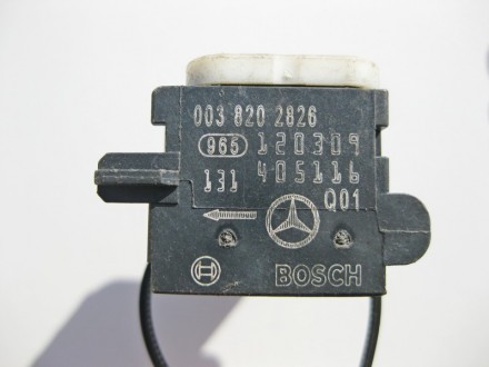 
Датчик удара BoschA0038202826 Применяется:Mercedes Benz GL-class (x164) 2006 – . . фото 4