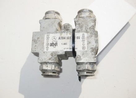 
Термостат системы охлаждения масла АКППA1645010265 Применяется:Mercedes Benz ML. . фото 2
