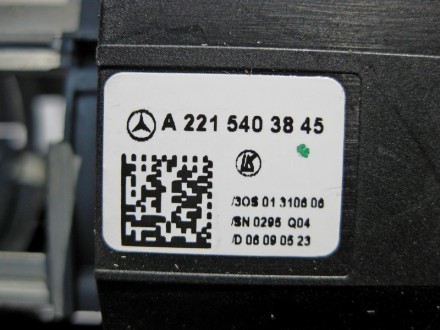 
Подрулевой переключатель АКП и круиз-контроляA1645403845 Применяется:Mercedes B. . фото 5