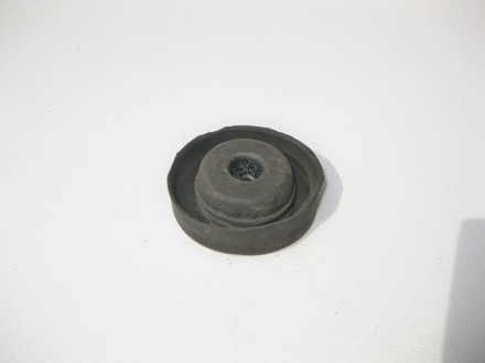 
Резиновый буфер крепления штока заднего амортизатораA2103260468 Применяется:Mer. . фото 7