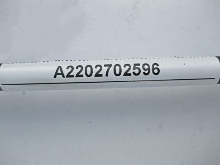 
Трубка охлаждения масла АКП левая 4matic от корпуса АКП к соединениюA2202702596. . фото 4