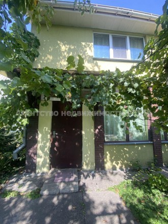 Продається затишний будиночок , у мальовничому куточку Києва, недалеко від метро. Осокорки. фото 2