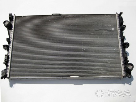 
Радиатор охлаждения двигателяA0995007303 Применяется:Mercedes Benz C-class (w20. . фото 1