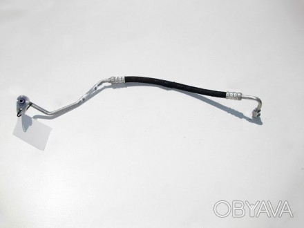 
Трубка кондиционера верхняя к конденсаторуA2138305100 Применяется:Mercedes Benz. . фото 1