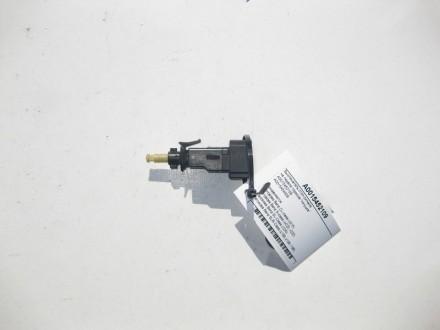 
Выключатель стоп-сигнала на педали тормоза "лягушка"A0015452109A0015454409 Прим. . фото 2
