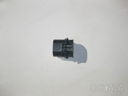 
Новое верхнее крепление радиатораA0995040002A2515040214 Применяется:Mercedes Be. . фото 1