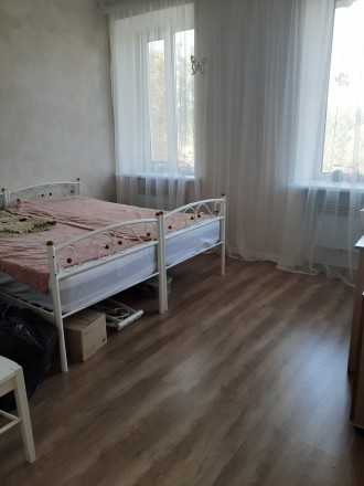 продам 3х кім квартиру "Сталінка". Марганець. фото 1 продам 3х кім квартиру "Сталінка". Марганець. фото 1