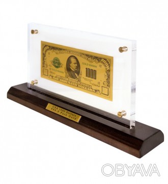 Банкнота на подставке – современный вариант пожелания богатства и процветания. Д. . фото 1