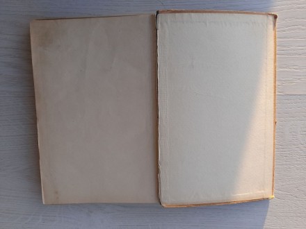 Книга Тургенев для детей (1921)

Размер 22 Х 14.5 см
357 страниц
Напечатано . . фото 7
