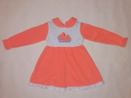 Платье для девочки
Размер: 104 см.(4 года)
Материал: кашемир
Цвет: оранжевый
Про. . фото 2