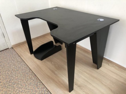 Геймерський стіл Eco12 - стильний стіл на ніжках.
Дві металеві опори чорного кол. . фото 7